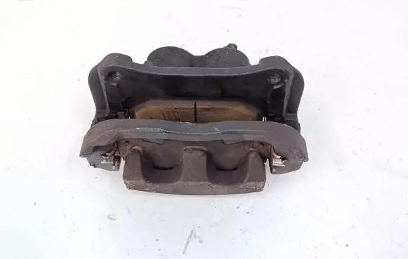 Jeep Cherokee Front brake caliper