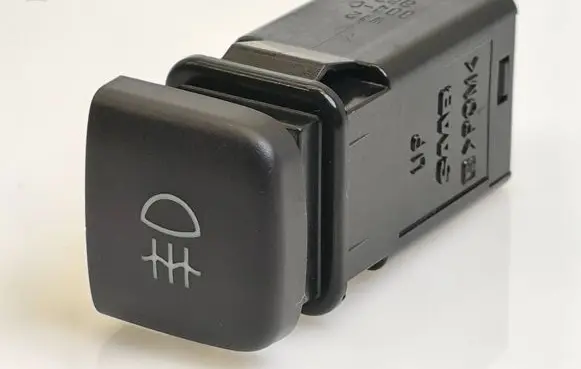 Saab 900 Fog light switch 4733952