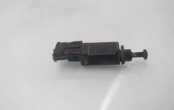 Volkswagen Transporter - Caravelle T4 Brake pedal sensor switch 191945515