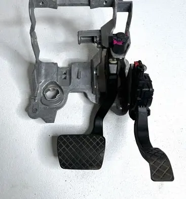 Audi A5 Sportback 8TA Brake pedal 8K1721117 8K1723523A 4H1723140A