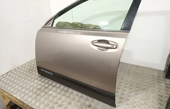 Subaru Outback Front door