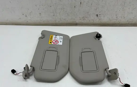 Nissan X-Trail T33 Sun visor
