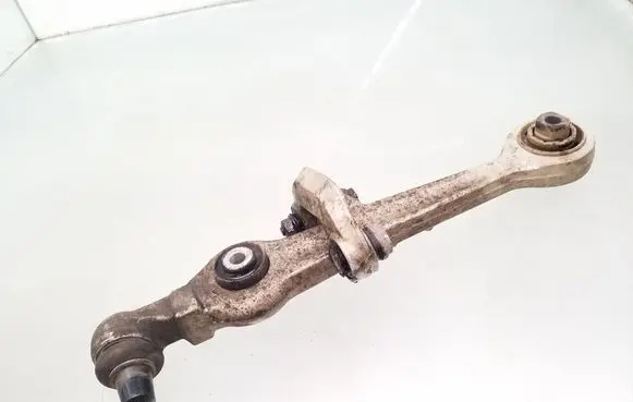 Volkswagen PASSAT B5 Front control arm