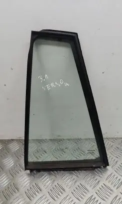 Toyota Verso Rear vent window glass 43R00097
