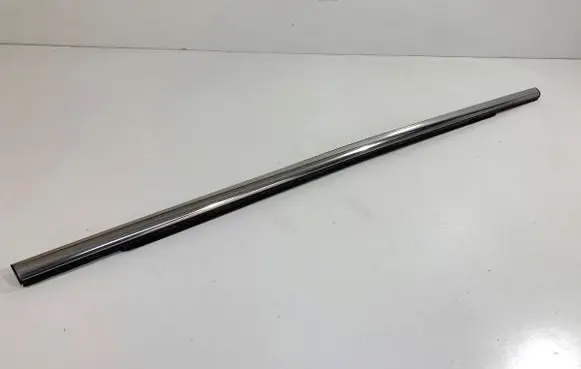 Ford Kuga II Rear door glass trim molding 