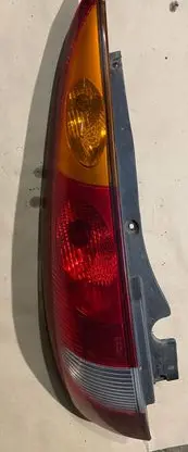Nissan Almera Tino Rear/tail lights