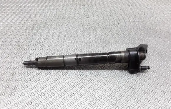 Audi A6 S6 C6 4F Fuel injector 059130277Q