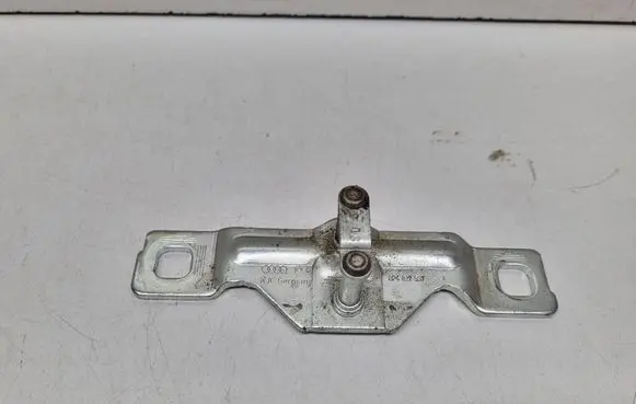 Audi A4 S4 B8 8K Loading door lock loop/hook striker 8P4827507