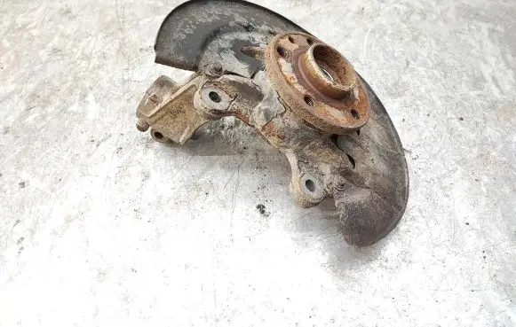 Volvo V60 Front wheel hub spindle knuckle 31201285
