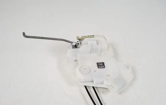 Mitsubishi Outlander Rear door lock 5745A396