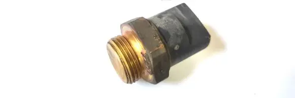 Volkswagen PASSAT B5 Coolant temperature sensor 321959481C