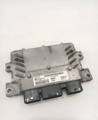 Ford Fiesta Engine control unit/module 8V2112A650SF S180047002F