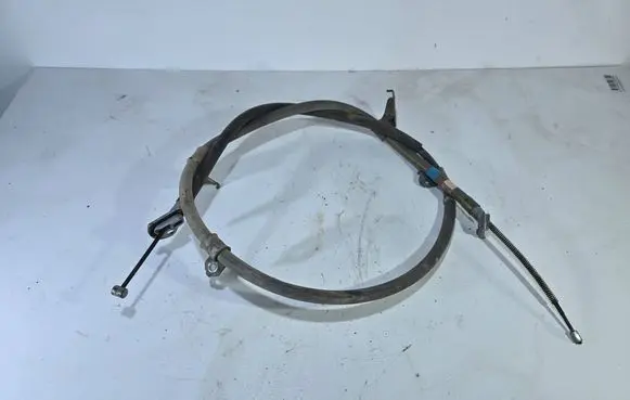 Lexus RX 330 - 350 - 400H Handbrake/parking brake wiring cable 