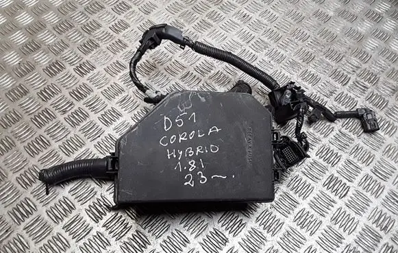 Toyota Corolla E160 E170 Fuse module 8266202k80