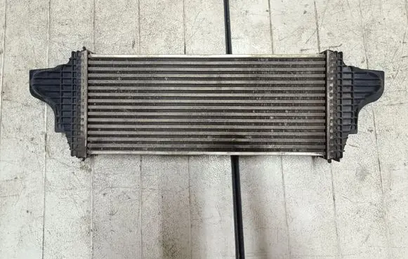Mercedes-Benz ML W164 Intercooler radiator