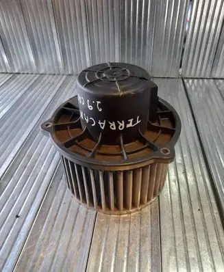 Hyundai Terracan Heater fan/blower F00S330020