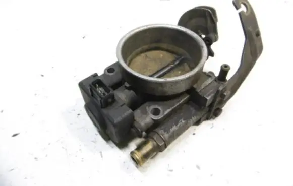 Alfa Romeo 164 Electric throttle body valve 0280120315