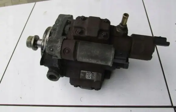 Ford Transit Fuel injection high pressure pump 4M5Q9B395AE