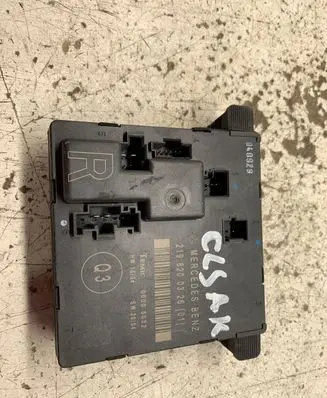 Mercedes-Benz CLS C219 Door control unit/module 2198200326 00005032