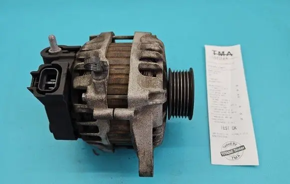 Hyundai i30 Generator/alternator 37300-2B101 IMPRK1440657