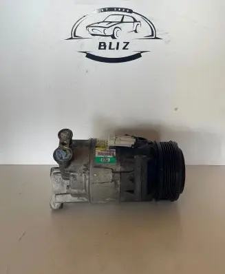 Opel Zafira B Air conditioning (A/C) compressor (pump) 13124752 383601234 01266100939