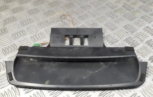 Volvo S80 Third/center stoplight 9483132 148316