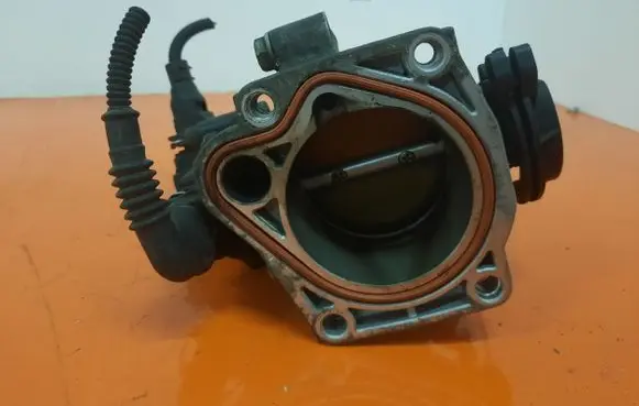 BMW 3 E46 Throttle body valve 1432059