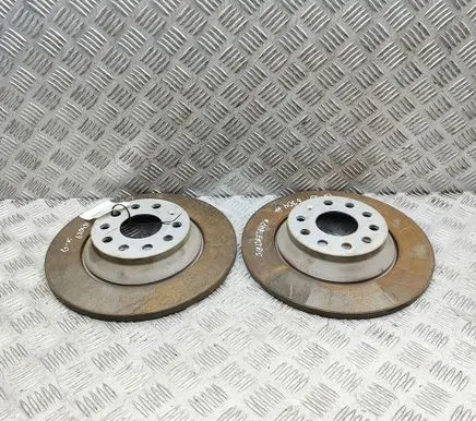 Volkswagen Tiguan Rear brake disc 3Q0615601A