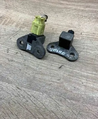 Nissan Qashqai Airbag deployment crash/impact sensor FA1GZ117092529