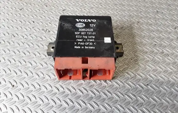 Volvo S40, V40 Light relay 30852028