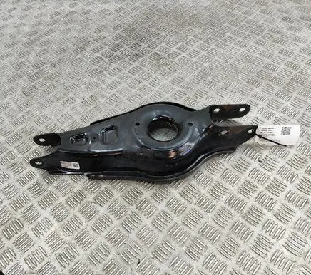 Tesla Model 3 Rear upper control arm/wishbone 104445100F