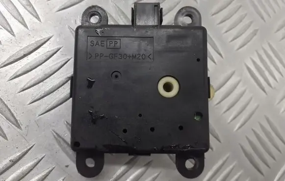 Nissan Altima A/C air flow flap actuator/motor 3F12030820