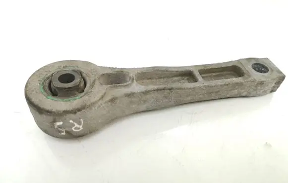 Volkswagen Golf V Engine mount bracket 1K0199855K