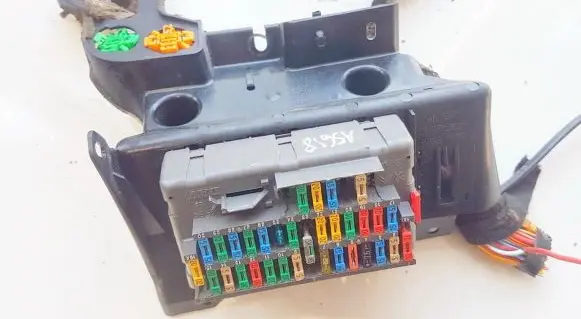 Fiat Ulysse Fuse box set 1472742080 a16381215002