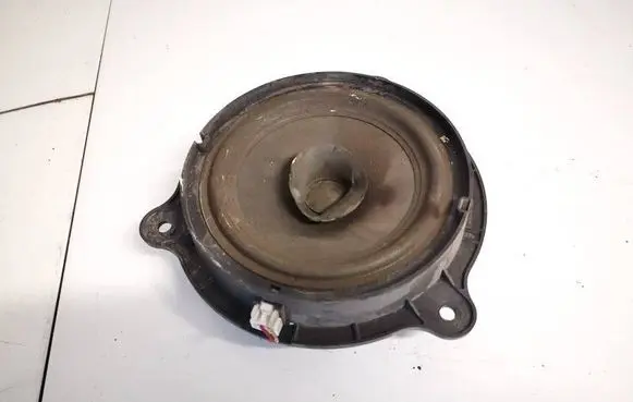 Nissan Note (E11) Front door speaker 28156av700