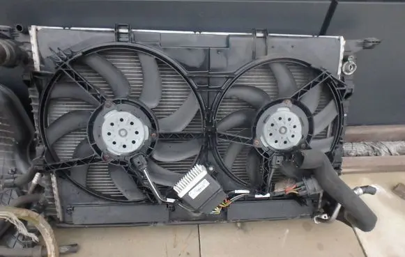 Audi S5 Air conditioning (A/C) fan (condenser) 