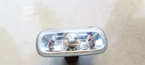 Audi A4 S4 B6 8E 8H Front fender indicator light 8E0949127