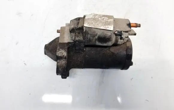 Renault Megane III Starter motor 8200665518 m000t45971zt