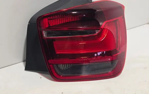 Rear/tail lights