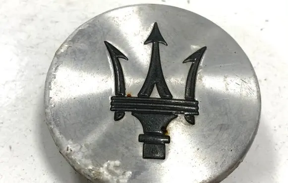 Maserati Quattroporte Original wheel cap