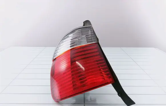 BMW 5 E39 Rear/tail lights 6902531