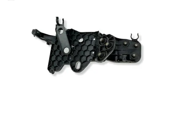 Audi A5 Other engine bay part 8B3121305E 46050