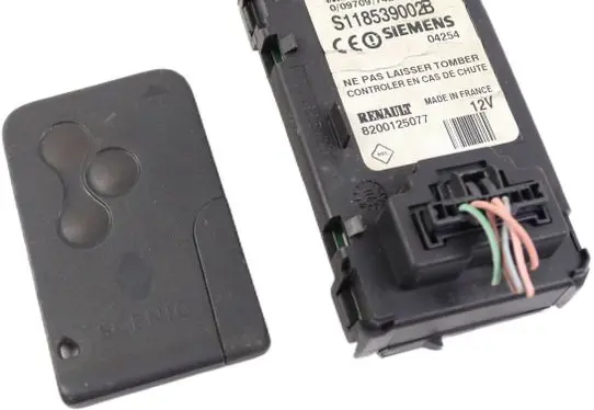 Renault Laguna II Ignition key card reader 8200125077 S118539002B 04254