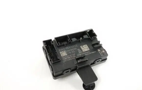 Audi A4 S4 B9 Door control unit/module 8W0959593