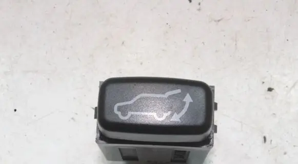 Mitsubishi Outlander Tailgate/boot open switch button 