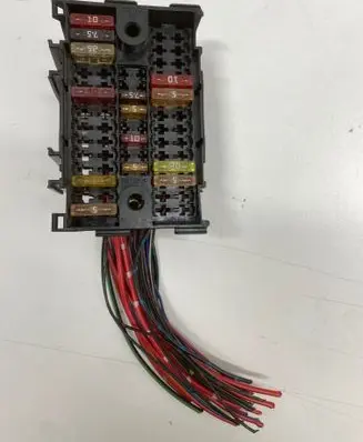 Volkswagen Transporter - Caravelle T5 Fuse module 7H0937