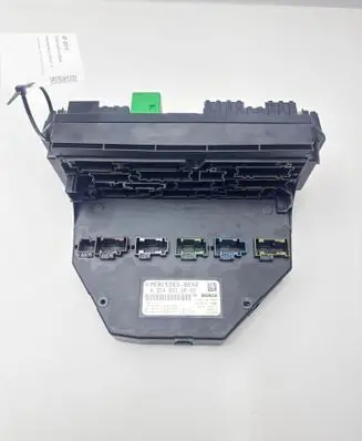 Mercedes-Benz C W204 SAM control unit A2049000600 2049000600