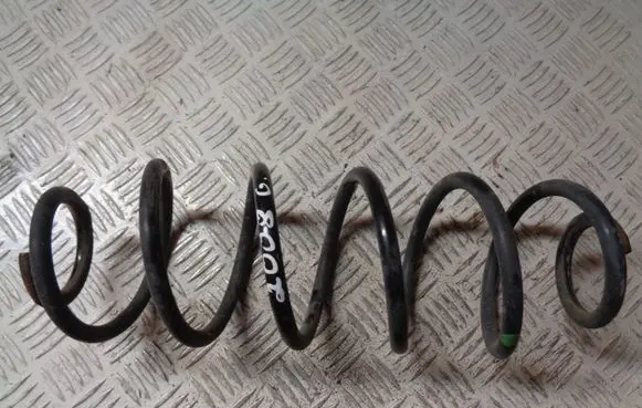 Peugeot 2008 I Rear coil spring