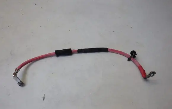 Opel Vivaro Positive cable (battery)