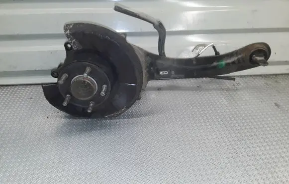 Volvo C30 Rear wheel hub spindle/knuckle